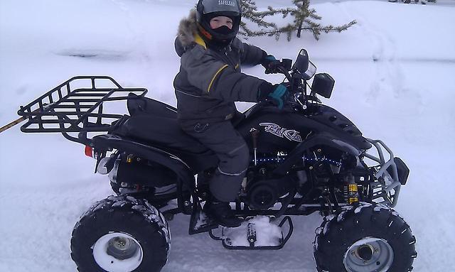 Quadrocycles "Lynx" - lacné a pohodlné použitie prepravy v off-road podmienkach