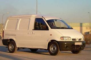 náklad nissan vanette