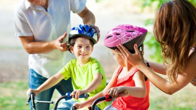 Ako naučiť dieťa jazdiť na dvojkolesovom bicykli? Naučili sme sa s potešením!
