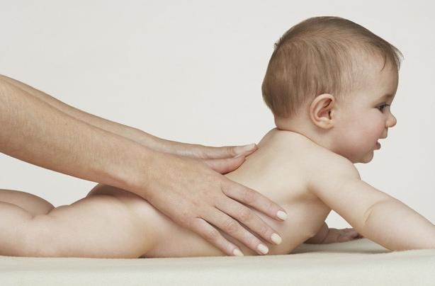Črevná kolika u novorodencov. Príčiny a spôsoby liečby