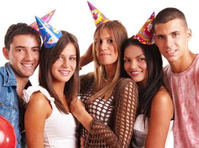 Súťaže pre dospelých na narodeniny: ako urobiť dovolenku nezabudnuteľnou a zábavnou?