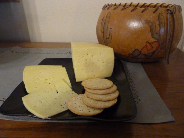 Ako variť syr doma: tri jednoduché recepty