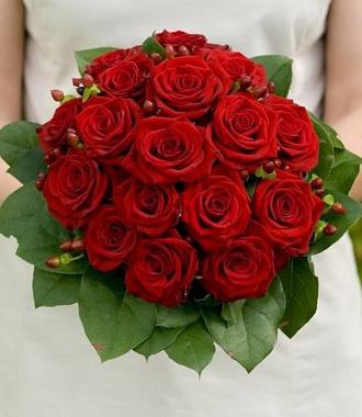 Svadobné svadobné kytice je malý prírastok veľkej udalosti