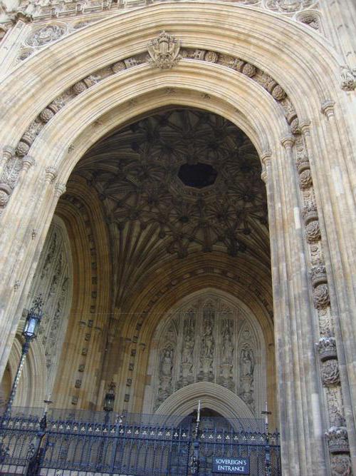 Victoria Tower - jedinečná budova v Londýne