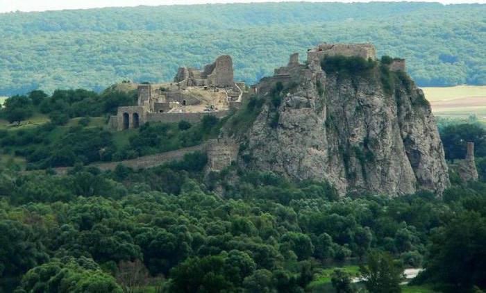 Gotický hrad Devín, Bratislava: popis, história a zaujímavosti