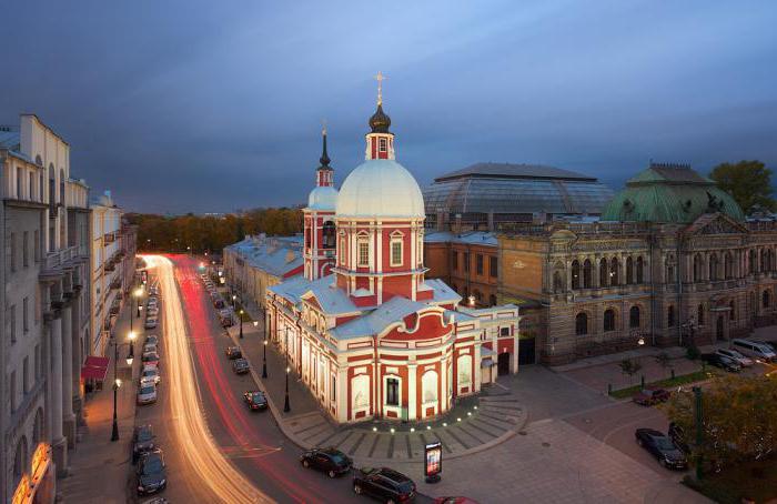 Panteleimonovská cirkev, Petrohrad: popis a foto