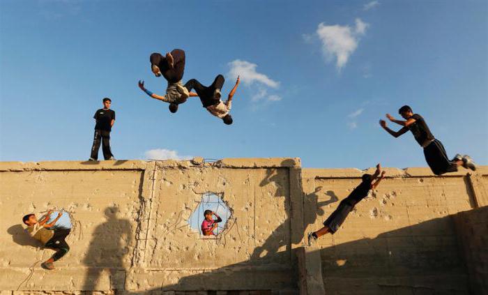 Sú traceroví športovci alebo nie? Podstata parkour